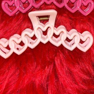 Large Hair Clippie- Pink